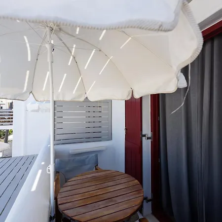 Archipelagos Apartment