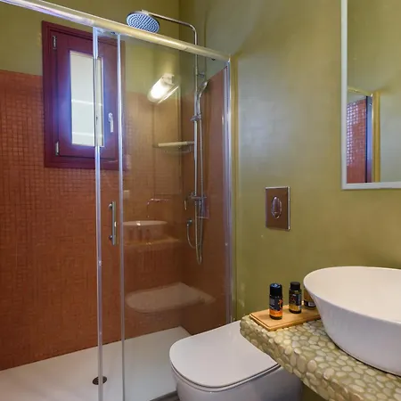 Archipelagos דירה נאוסה