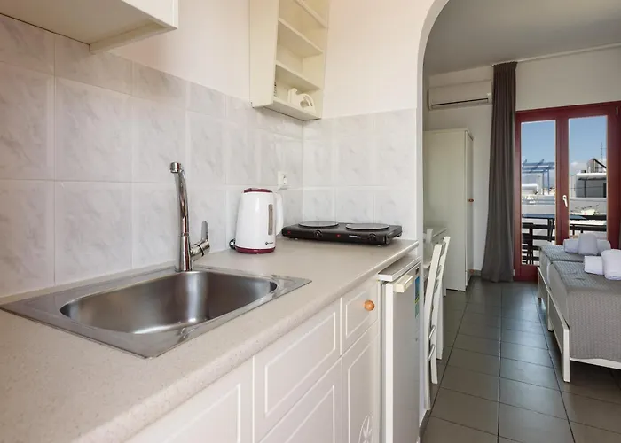 Archipelagos נאוסה